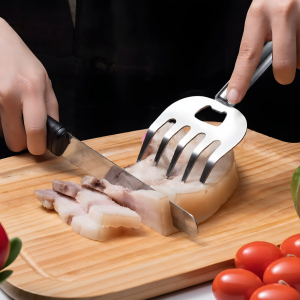 Bear Claw Protective Multifunctional Slicer