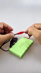 ถ่านรถบังคับ(แบตเตอรี่) Ni-MH 7.2V 4800 mAh. ปลั๊กแบบ JST (สีแดง) พร้อมด้วย สายชาร์จแบบหัวต่อ USB-JST ตรงรุ่น