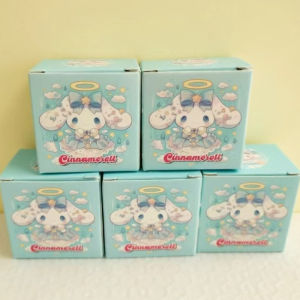 Sanrio | Blind Box Mystery Box Cute Collectible Figure Desk Decor Stress Relief Gift Not For Children Under 14 Years Old