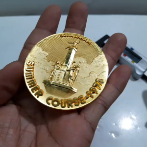 Đồng Xu Nhật bản mạ vàng Summer Course 1974 SOKAGAKKAI đường kính 59.5mm sưu tầm second hand