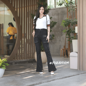 Jeans Cutbray Cargo Stretch Nyaman Full Length untuk Wanita Ukuran Besar