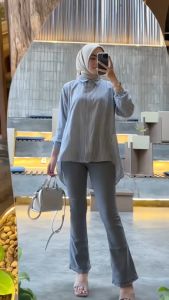 Blus Polos Stripe Wanita Casual Modern - Bahan Lembut Lengan Panjang Free Size