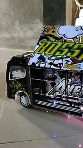 Beli 1 Dapatkan 1: Miniatur Truk Olenget Murah dengan Lampu Terpal & Roda Kayu