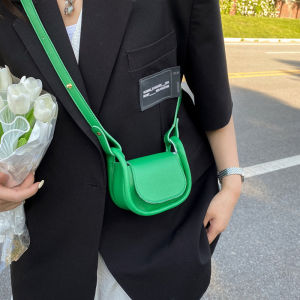 Mini Trendy Womens Handbag 2022 New Summer INS Versatile Saddle Bag High Quality PU Leather Crossbody Bag Magnetic Buckle Closure