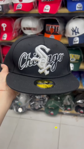 【COD】Chicago Sox Closed cap For Men Fashion backward cap Baseball Cap High Quality