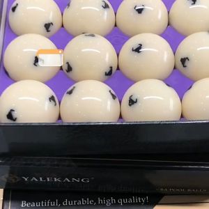 57.2mm Training Cue Ball Billiard Segitiga Bahan Resin 2.1/4" Kualitas Tinggi