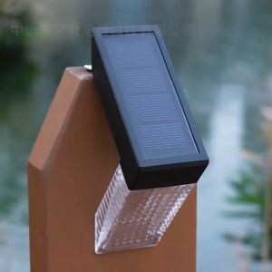 Vimite LED Lampu Solar Step Stair Light Waterproof Automatic Sensor Warm Fence Light for House Garden Deck Villa Decor Lighting 太阳能户外装饰灯