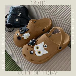 Xishop ที่สุดในรุ่น  รองเท้าแตะแบบสวมผู้หญิง พื้นนิ่ม ทรงสวย ใส่สบาย มาพร้อมเซ็ทตัวการ์ตูนติดลายน้องแมว ติดแล้วเข้ากันฉ่ำมาก ราคาดี สั่งด่วน