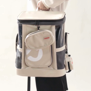 Petstar กระเป๋า กระเป๋าแมว กระเป๋าสุนัข กระเป๋าแมวพกพา Pet backpack น้ำหนักเบา ใช้งานสะดวก ปรับเพิ่มพื้นที่ได้