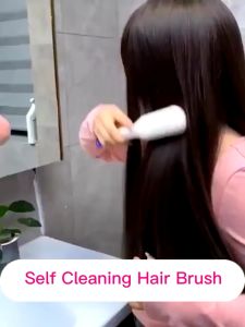 Automatic Cleaning Stretchable Comb One-Pull Cleaning Hair Comb Scalp Massage Brush Anti-Static Retractable Hair Comb Women Curly Straight Thick Hair伸缩按摩梳