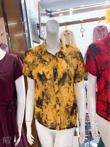 Áo Sơ Mi Voan Họa Tiết Hoa Vàng Thanh Lịch Mùa Hè Mới Cho Phụ Nữ Trung Niên Và Cao Tuổi Áo Len Cardigan Cổ Tròn Tay Dài