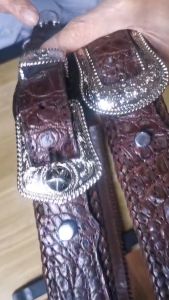 Crocodile Belt And Buckle สำหรับนักบริหารชั้นนำเลือกใช้ เข็มขัดหนังจระเข้