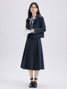 Design Sensitivity Slim Fit Womens Short Suit Jacket
