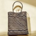 khas dayak kalimantan Tas Rotan  Tas map tas handmode  etnik dayak kalimantan   tas Rotan anyam map Tas  motif  dayak kalimantan Random. 