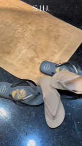 Yubi Wall Mounted Slipper Rack - Rak Gantung Organizer Tempel Dinding Sandal Sepasang Minimalis Astetik