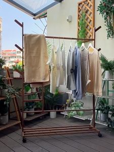 T-Y(COD) ราวแขวนผ้า ราวตากผ้า ราวแขวนผ้าไม้ ราวแขวนเสื้อผ้า เเขวนหมวกเสื้อโค้ทมีล้อเคลื่อนที่สะดวก ราวแขวนกระเป๋า ตากผ้าอเนกประสงค์