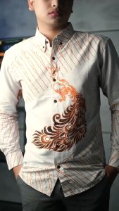 DGMFashion Kemeja Pria Batik Panjang Motif Merak Putih 1243