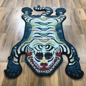 VIKAMA Farmhouse Vintage Tiger Shape Soft Rug Non Slip Absorbent Floor Mat Bedroom Bathroom Bedside Decor Carpet