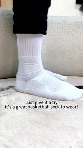Men’s Athletic Basketball Socks - Shock Absorbing Breathable & Sweat-Wicking Mid-Tube Towel Bottom Socks (Black & White)