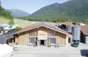 SLYRS Single Malt Whisky | Aged 12 years | 43% | 50ml | Bavaria Germany | by Guilty Gourmets