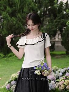 Áo Thun Ôm Dáng Có Gấu Xòe