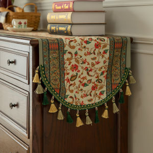 Dust-resistant Table Runner Polyester