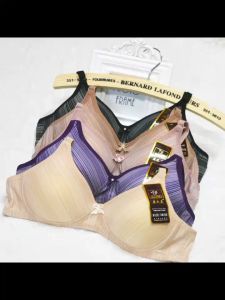 สำหรับความสวยงามและงานง่าย เสื้อในแฟชั่น ไม่มีโครงมี 2 ตะขอ ของส่งจากไทย