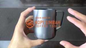 Milk Jug Teflon Stainless 350 ml: Aksesoris Minuman Kopi & Penggorengan Kopi Susu