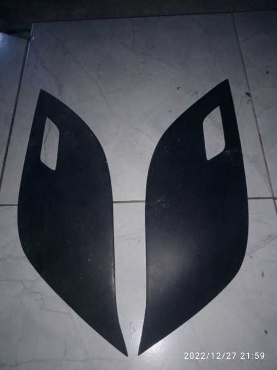 mata sipit yaris bapao