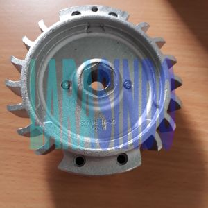 Flywheel Chainsaw Maestro 9000 Roda Gendeng Mesin Gergaji Kayu