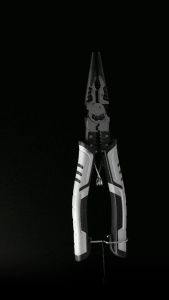 Tang Lancip 4in1 Pemotong Kabel Kawat 9 Inch  Wire Cutter Tang Listrik Heavy Dutty Pliers - 6770