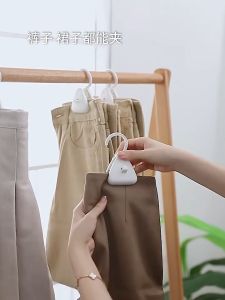 [ส่งไว จากไทย] Kokoro Home ไม้แขวนตะขอหนีบ หนีบเสื้อ กางเกง  คุณภาพดี แข็งแรง ทนทาน ประหยัดพื้นที่  MB225