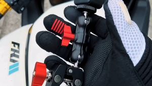 Andoer Crab Pliers Clip Super Clamp With 1/4" & 3/8" Screw Hole Multi-functional Clamp Adjustable Fixture