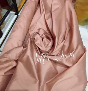 Kain Taveta Silk Premium / Bahan Kain Tafeta Doff (Harga Per 05 Meter)
