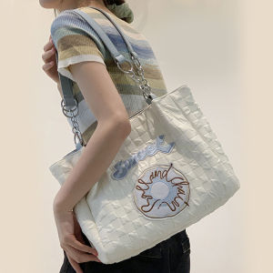 IELGY Tote bag womens large capacity high-end niche canvas bag commuting all-match