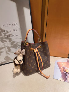 MY&FSNH | Gift For Mom Classic Tote Bucket Bag