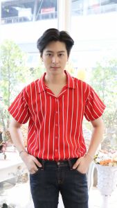 เสื้อเชิ้ตแขนสั้น เสื้อเชิ้ตปกฮาวาย เสื้อเชิ้ตแฟชั่นผช สำหรับผู้ชาย ถุงผ้า ไม่หนามาก สบายไม่ร้อน ผ้าผ่านภาพ 100% เสื้อเชิ้ตแขนสั้น