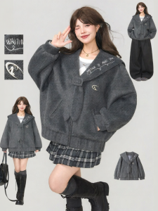 KEIKO | Áo Khoác Cổ Hải Quân Phong Cách Học Đường Có Thêu Chữ Giảm Tuổi