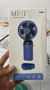 Bright Crown Kipas Angin Mini Genggam + Portable USB / Dudukan Handphone Portable Motif Simpel
