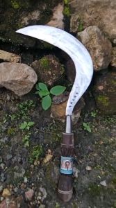 alat genggam untuk bersih bersih kebun