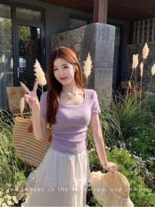 Áo Thun Nữ Tay Ngắn Cổ Vuông Màu Tím Kiểu Pháp Ôm Vừa Vặn Mùa Hè 2025 Áo Thun Ngắn Dáng Thường Ngày Cho Thanh Thiếu Niên