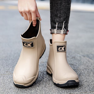 New Style and Fashionable Short-cylinder Waterproof Fishing Rain Boots for Women with Thick Soles and Wear-resistant Water Shoe
