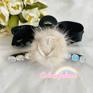 ‼️READY STOCK‼️ (G149)Premium Quality Elegant Dual Design Fluffy Rose with Rhinestone 12.5cm Large Hair Claw/ Hair Clip