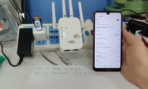 True 1200Mbps WiFi Extender Repeater Dual Band 2.4G 5G Long Range Wireless Signal Booster Router
