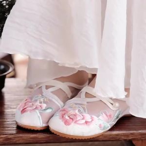 Sepatu Bordir Wanita Beijing Tua & Sandal Wanita Hanfu Bernapas Mesh