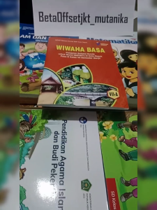 Buku bahasa sunda smp kelas 7A wiwaha basa kurmer