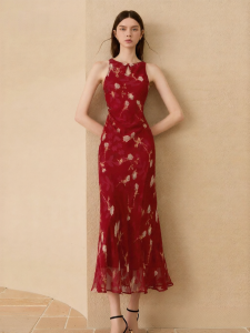 D-PLAY | Red Printed New Chinese Cheongsam with Drop Hollow Mermaid Long Dress