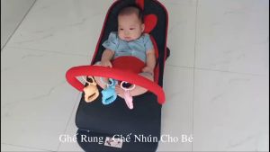 Ghế rung nhún cho bé.Hàng chắc chắn full phụ kiện gốithanh treo đồ chơi và gấu cho bé