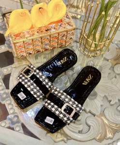 Sandal Selop Zara Flat Sabuk Super Cute Glossy Sandal Wanita Korean Style Kode SMU15