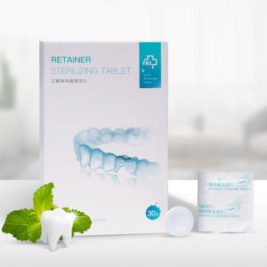 Tăng Cường Vệ Sinh Răng Miệng Bằng Cách Sử Dụng Các Viên Rửa Miệng Kháng Khuẩn Cho Mặt Nạ Răng Vô Hình Và Thiết Bị Giữ Răng